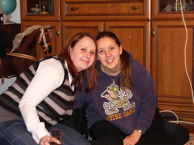 Annamária és Zsuzsi.JPG - small