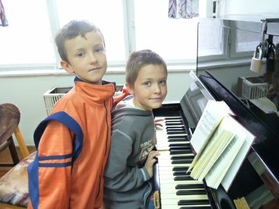 P1480077.JPG - small