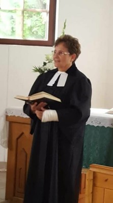 36858985_1806859956017387_242636515165863936_n.jpg - small