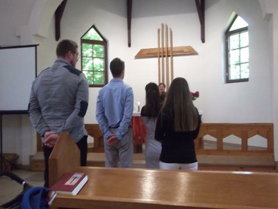 33042162_1726308220784933_646501622972678144_n.jpg - small