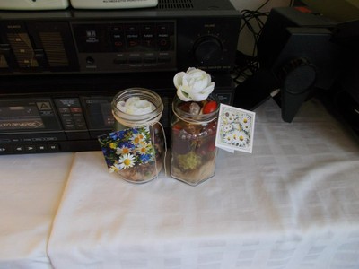 42970321_1057211091107380_5464109517694304256_n.jpg - small