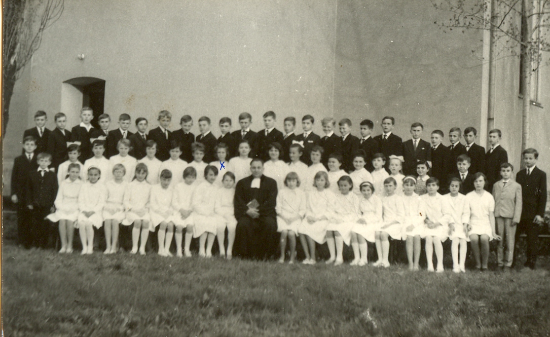 Gajdács Mária konfirmációs fotója